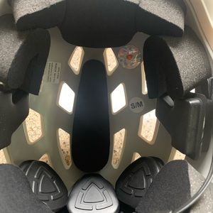 Girls Hummingbird Lacrosse Helmet NWOT